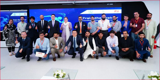 Huawei to Train 300,000 Young Pakistanis in ICT